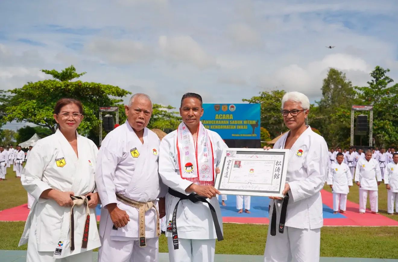 Rekor Muri Ujian Sabuk Hitam Kodam XXIV/Mandala Trikora