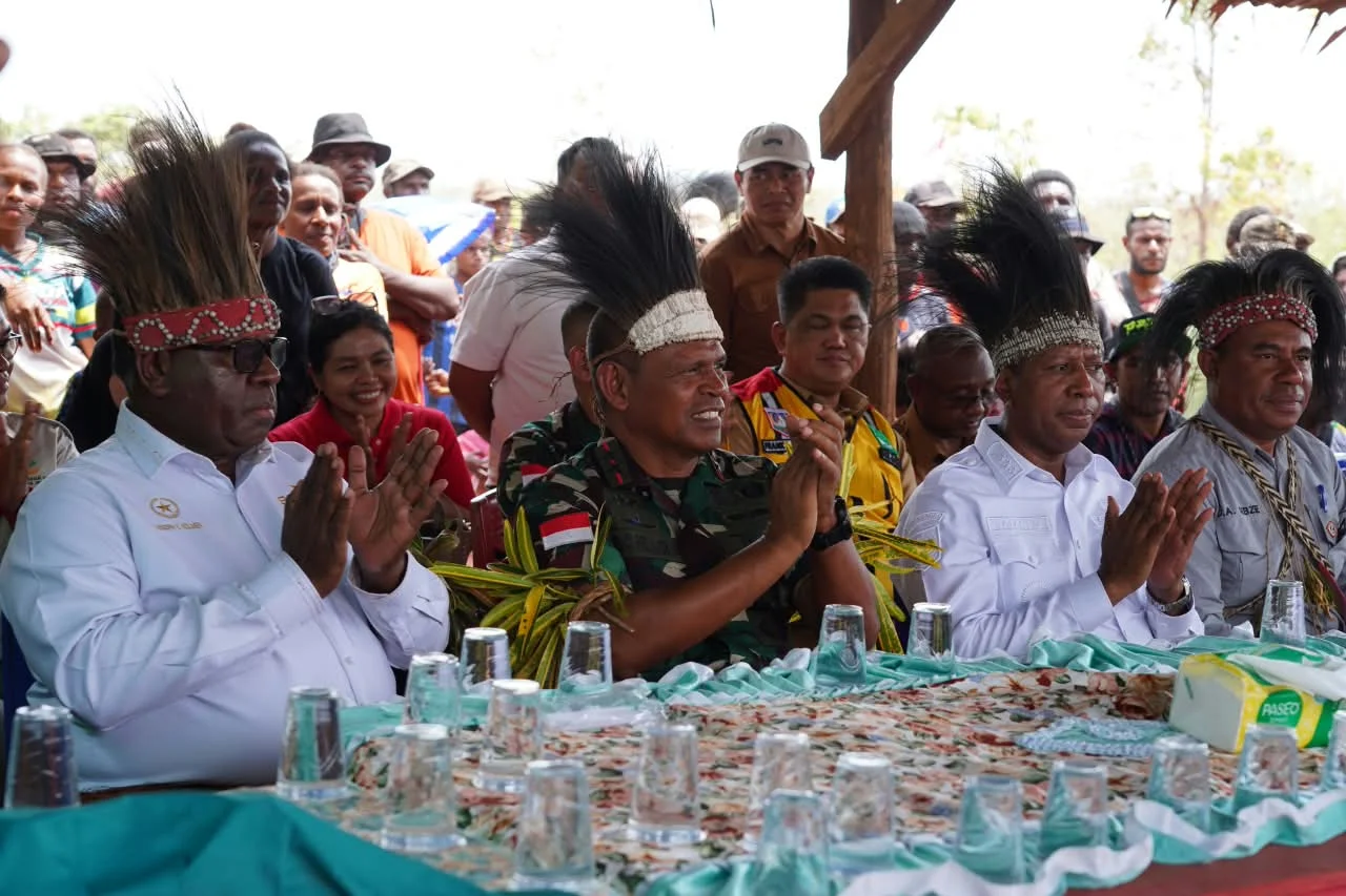 Pangdam XXIV/MT Dampingi Gubernur Papua Selatan Serap Aspirasi Warga Kampung Koa