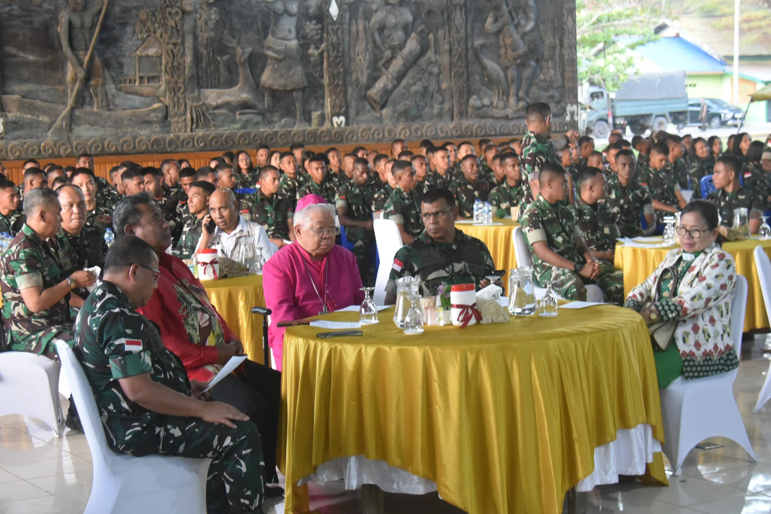 “Kita Harus Tetap Berbuat yang Terbaik Berlandaskan Firman Tuhan,” Pangdam XXIV/MT Ajak Prajurit Perkuat Iman dan Pengabdian