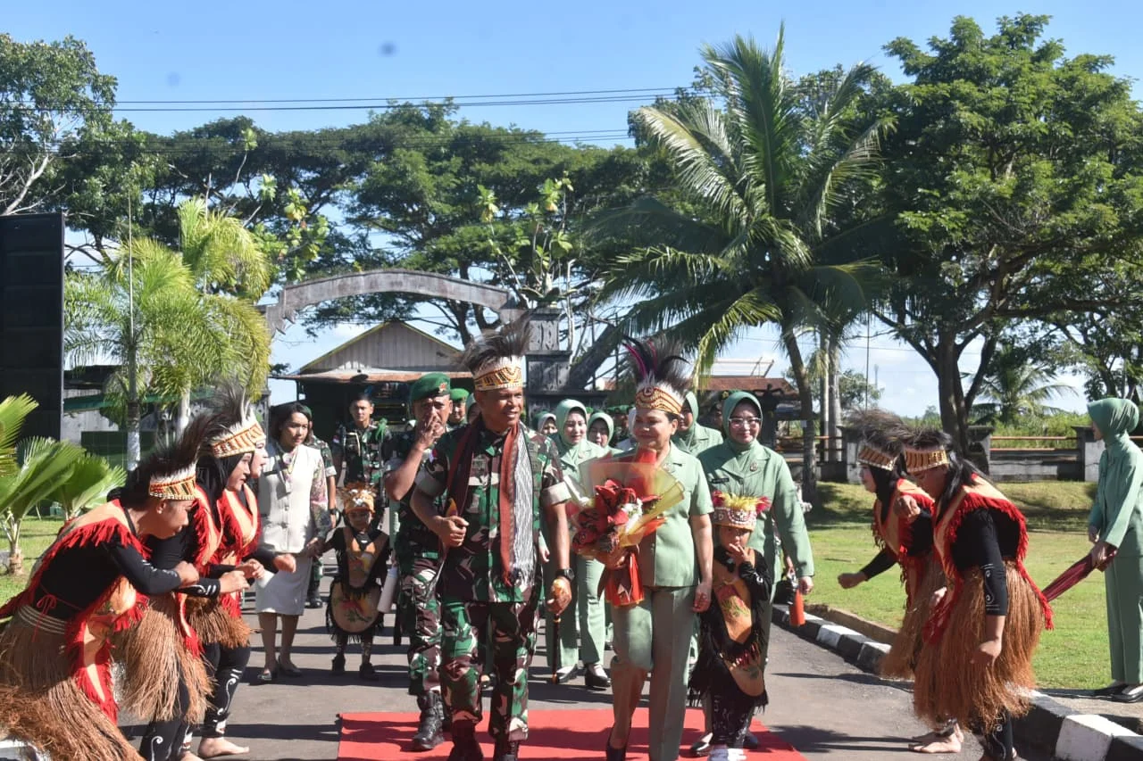“Jadilah Prajurit yang Dicintai Rakyat,” Pangdam XXIV/MT Kobarkan Semangat Pengabdian di Yonif 757/GV