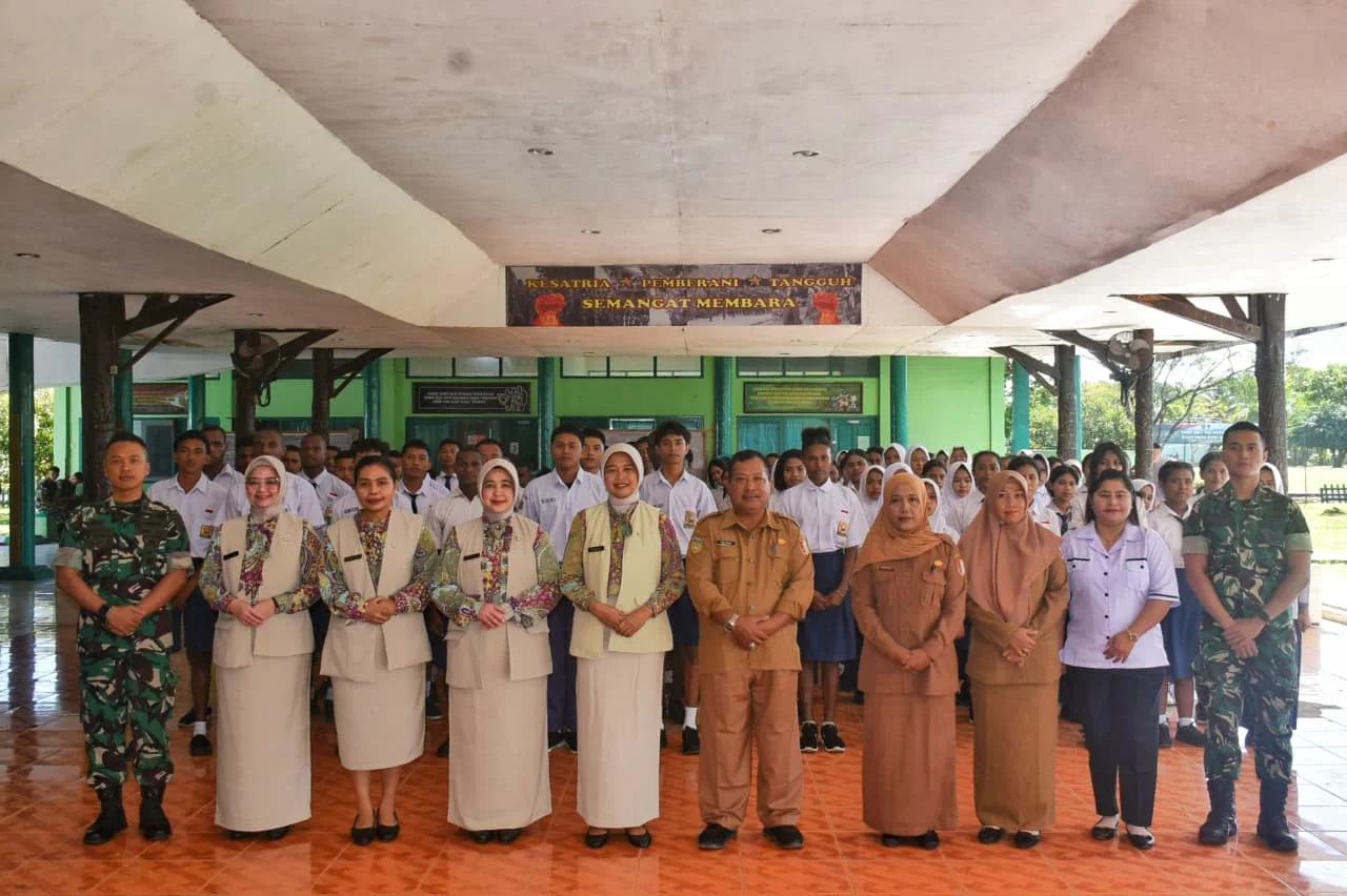 “MPLS Harus Menjadi Awal Tumbuhnya Karakter dan Kepedulian,” Ketua Persit PD XXIV/MT Buka MPLS SMA Kartika XXX-1