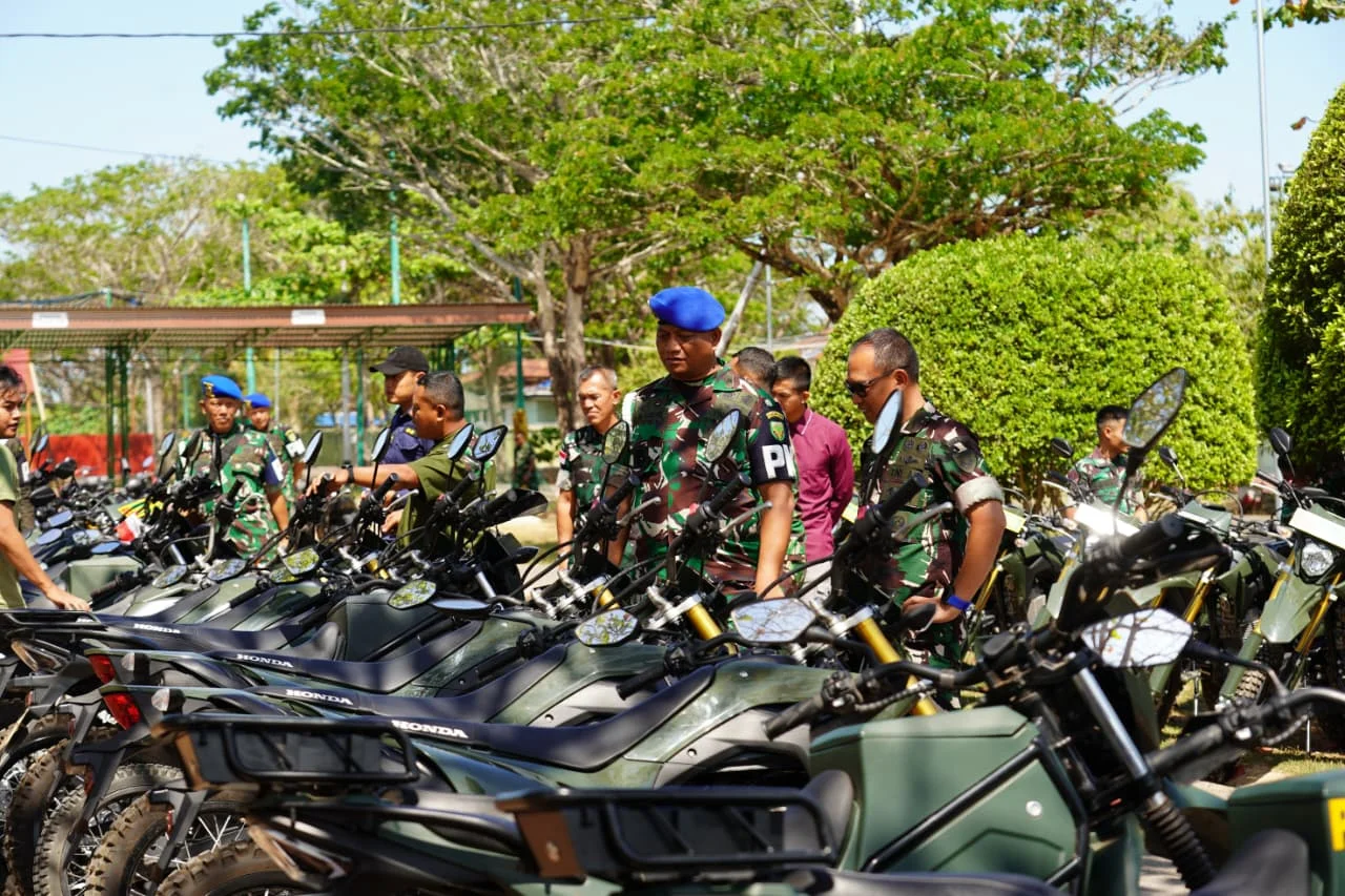 Jaga Disiplin dan Keselamatan, Danpomdam XXIV/MT Periksa Kelengkapan dan Kelayakan Kendaraan Personel