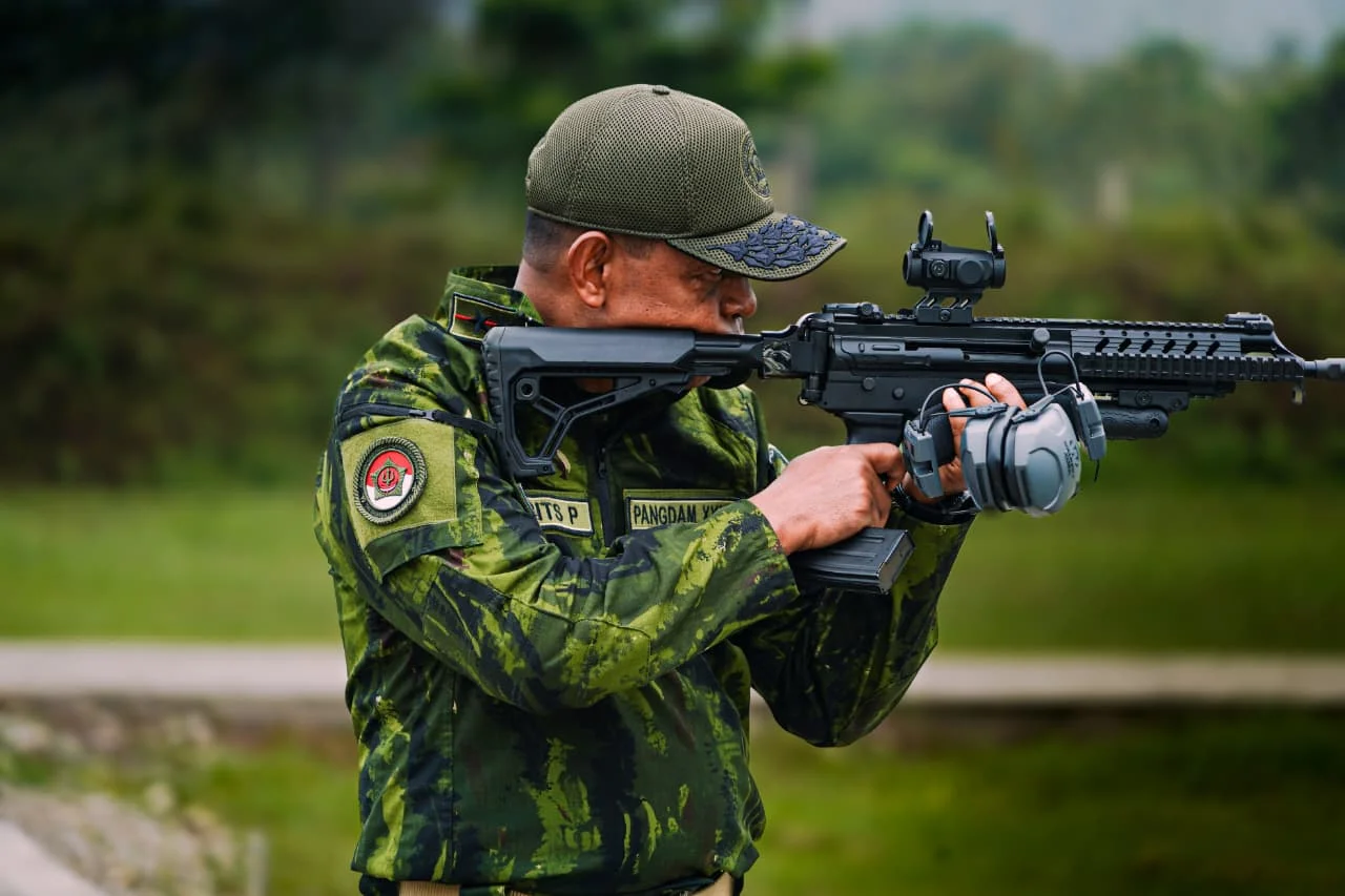 PANGDAM XXIV/MT IKUTI PANGKOGABWILHAN III CUP, AJANG TEMBAK PRESISI PERKUAT SOLIDITAS PRAJURIT TNI