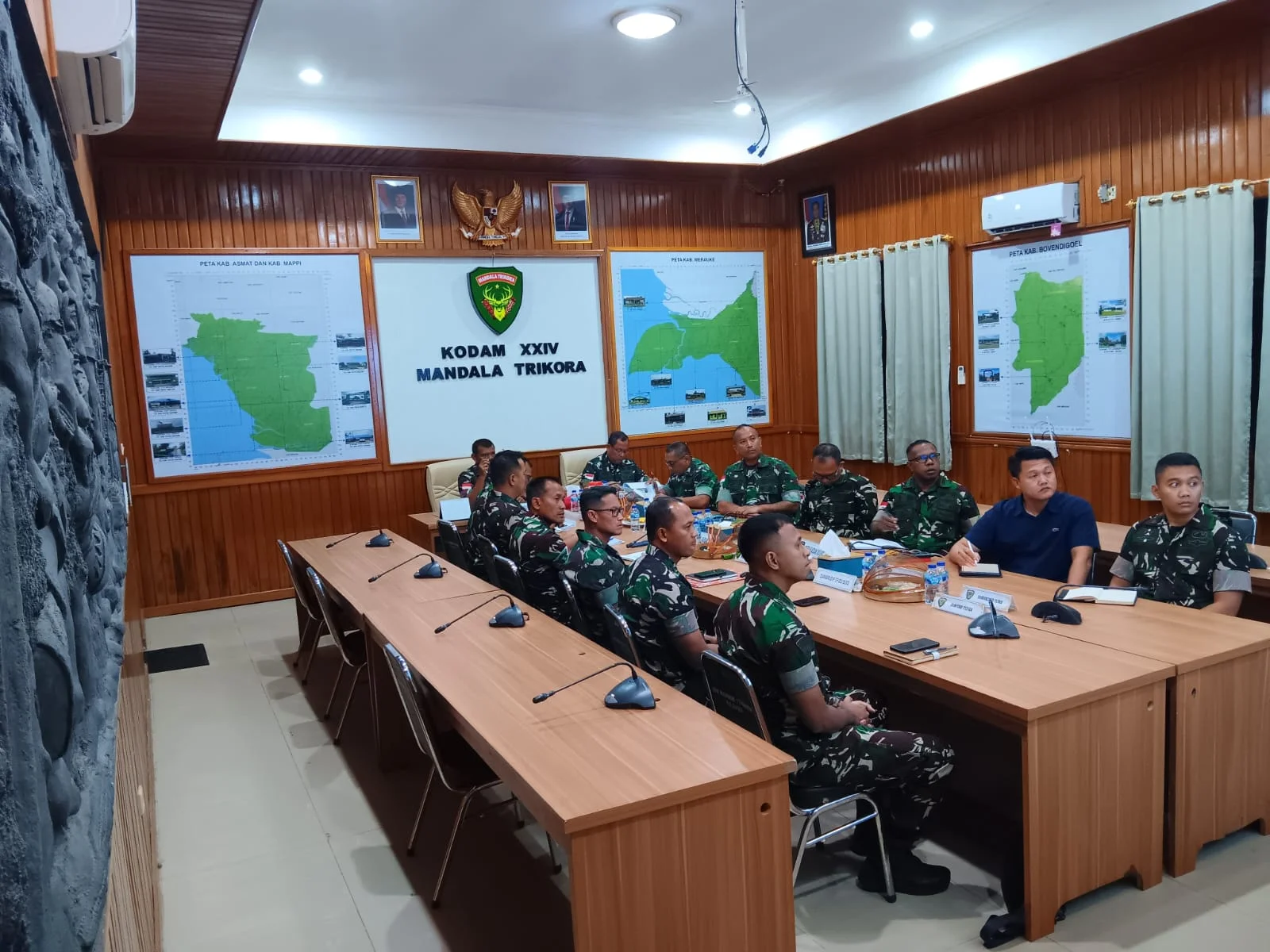 Pangdam XXIV/MT Ikuti Vicon Evaluasi KASAD, Tekankan Kesiapsiagaan dan Pengawasan Prajurit